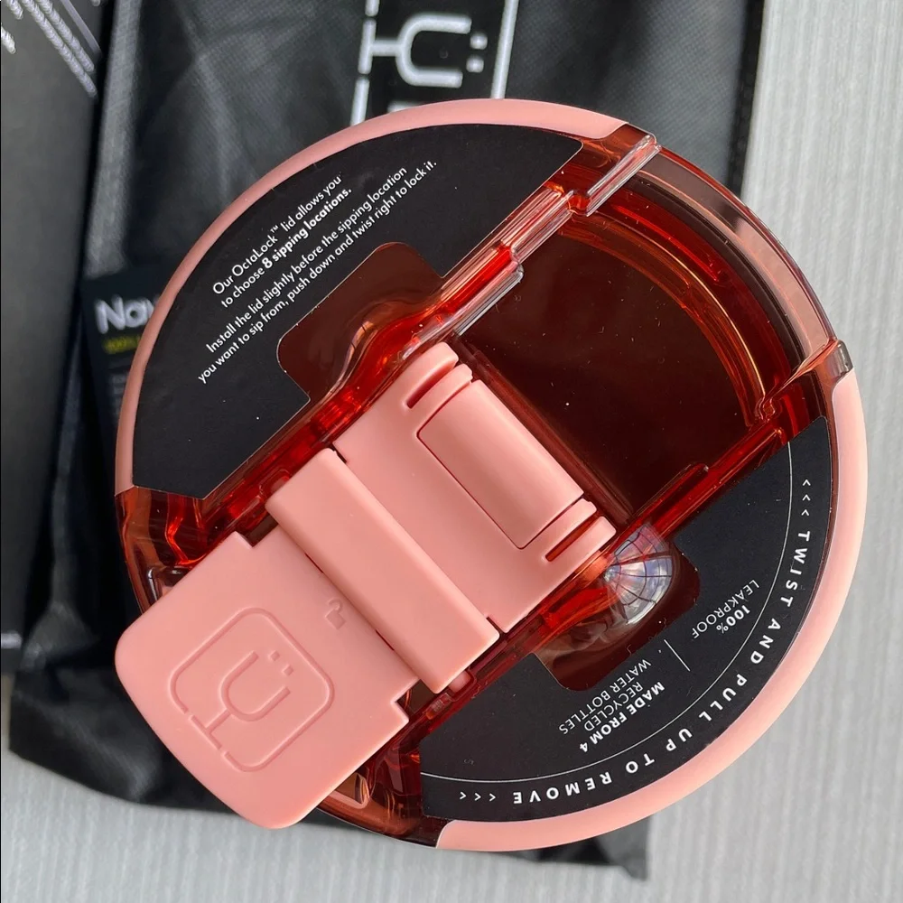 BrüMate NAV 35oz Tumbler in guava brand new in box